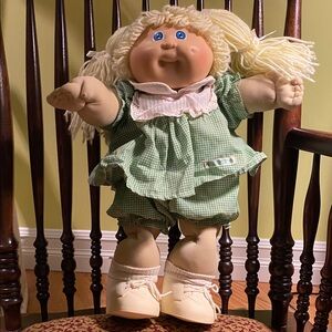 Vintage Cabbage Patch Doll Blonde @  1978, 1982